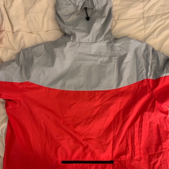 Nike Windbreaker Size XXL Red/Grey - Picture 4 of 4